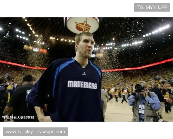 季后赛“爆冷门”回忆集锦，震撼全场！