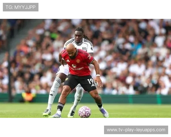 曼联稳步前行，卡里克迎接赛季挑战